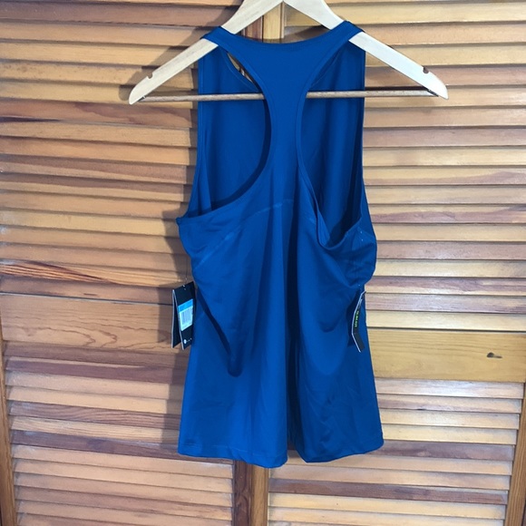 NWT - Nike High Neck Pro Tank Top - Medium - Picture 4 of 6